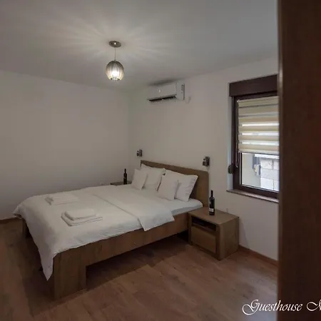 בית הארחה Smjestaj Miljas 4*